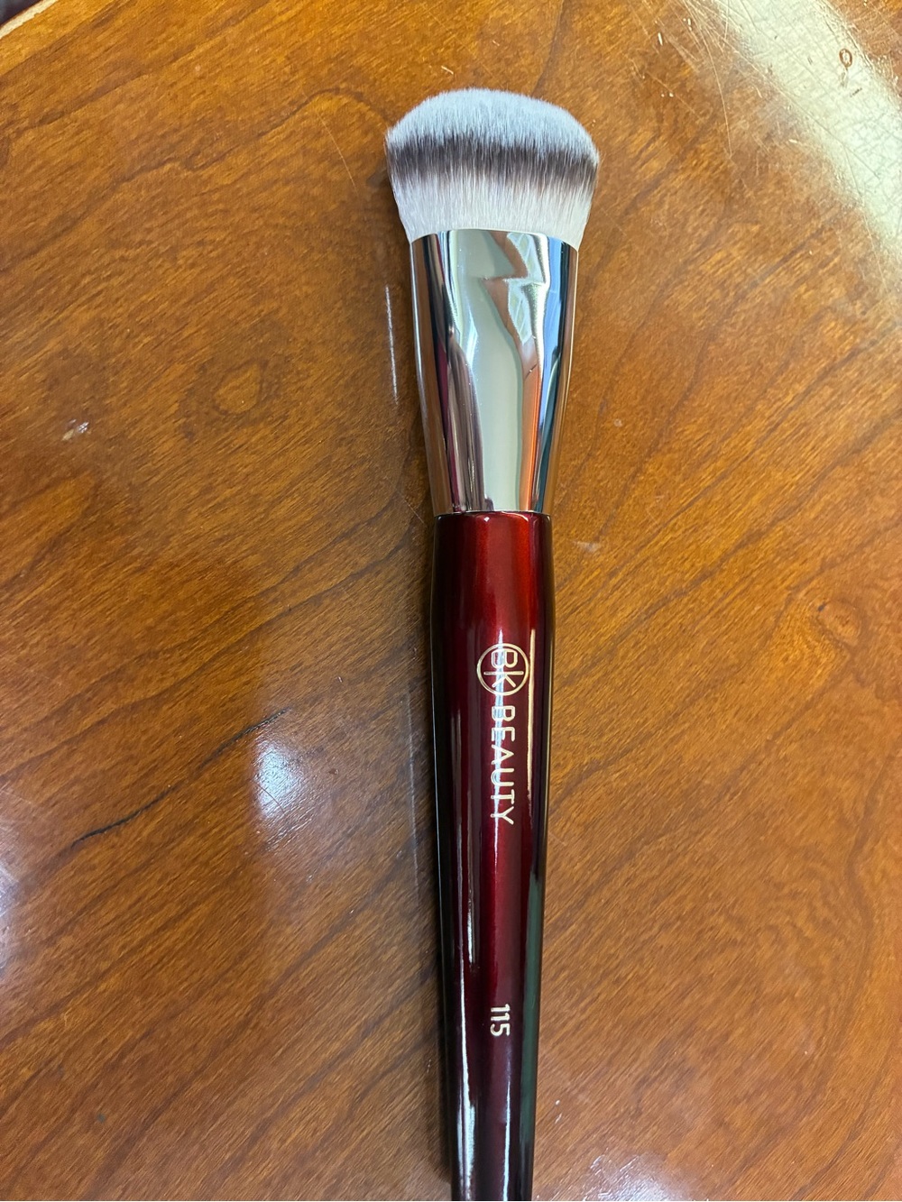 BK Beauty 115 Medium Contoured Foundation Brush